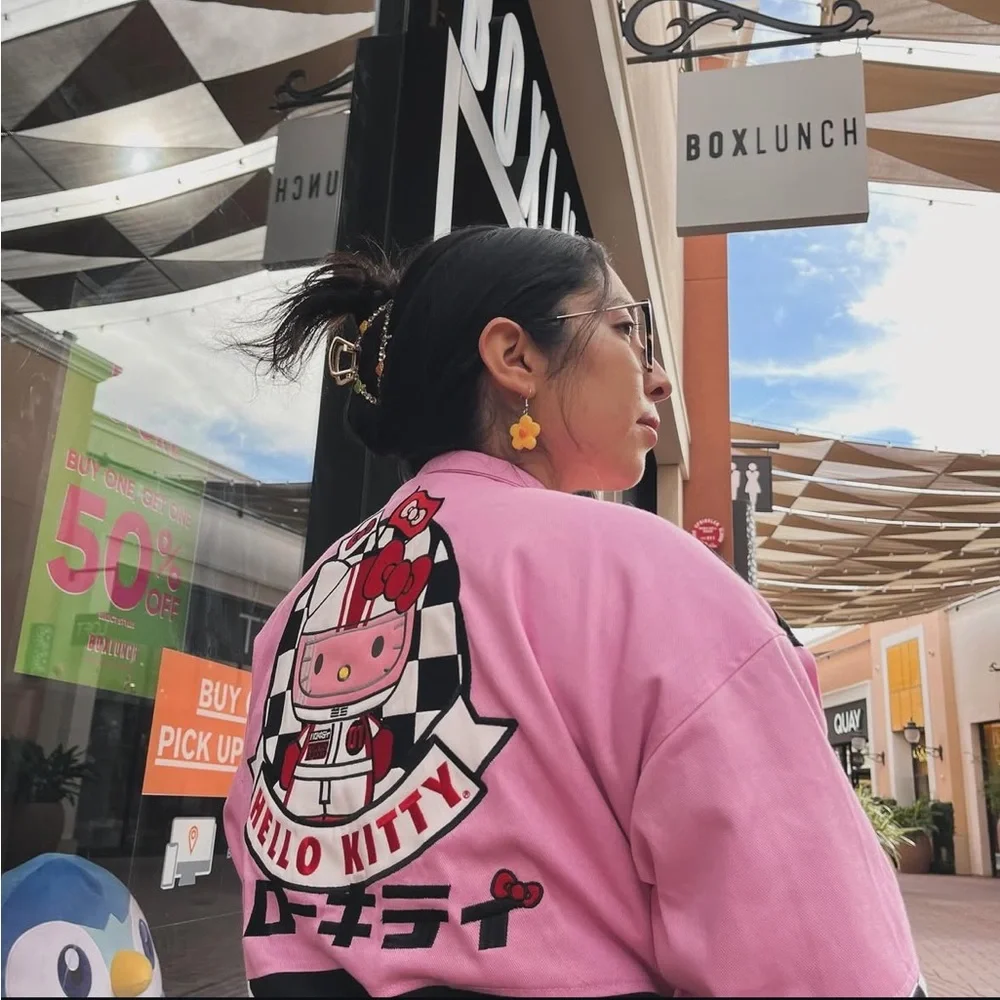 Box lunch Hello Kitty Racing Jacket - Picture 4 of 6
